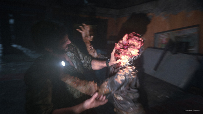 خرید The Last of Us Part I برای PC و مبارزه با آدم خواران